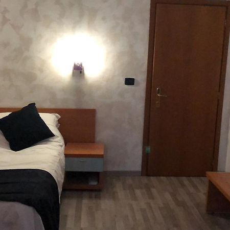 Aquam Albergo Acqui Terme Exterior foto