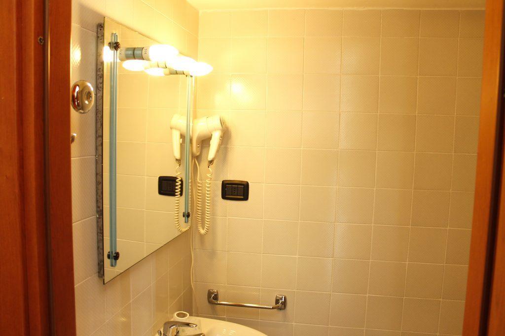 Aquam Albergo Acqui Terme Exterior foto